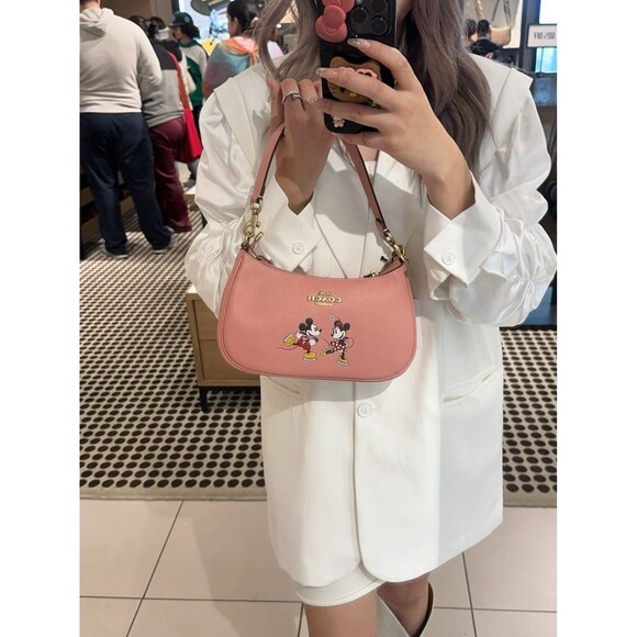 Disney X Coach CM858 Teri Shoulder Bag Ice Skate Motif Blush Multi Crossbody NWT - Picture 11 of 16